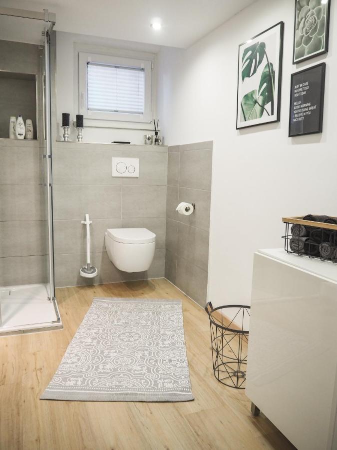 Stylische Wohnung In Ruhiger Lage, Sehr Messenah Laatzen Εξωτερικό φωτογραφία
