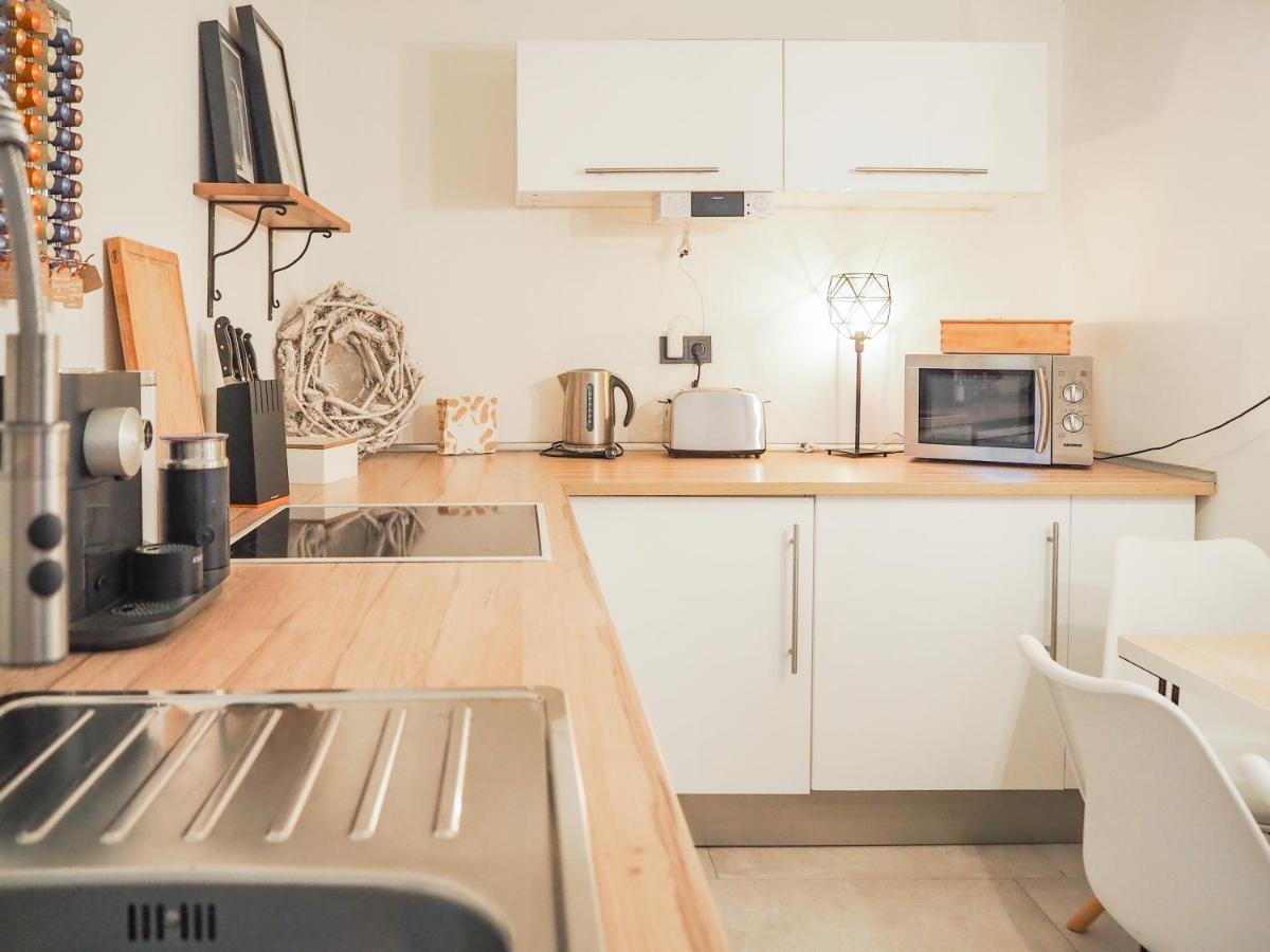 Stylische Wohnung In Ruhiger Lage, Sehr Messenah Laatzen Εξωτερικό φωτογραφία